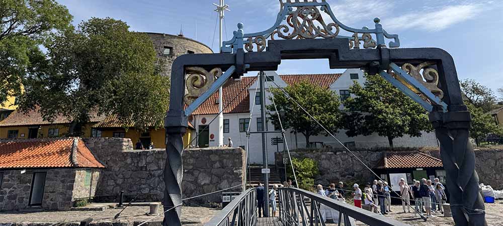 Broen mellem Christiansø og Frederiksø