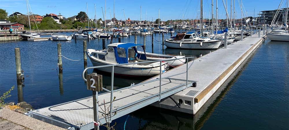 Flydebroer i Nyborg Marina